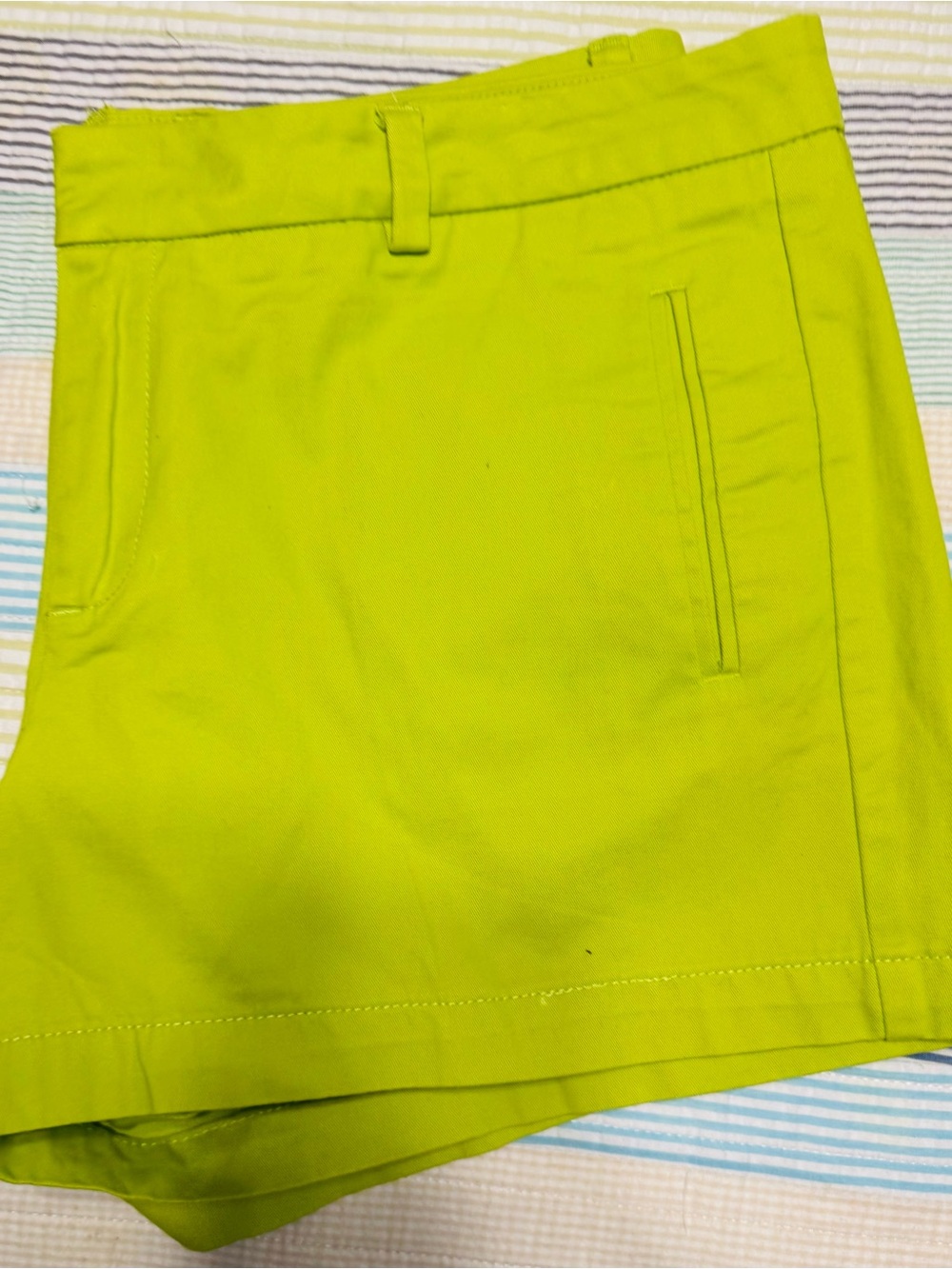 STYLUS Neon Lime Green Women's shorts